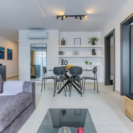 Апартаменты Plan Court Seaside In Qawra By 360 Estates Сент-Полс-Бей