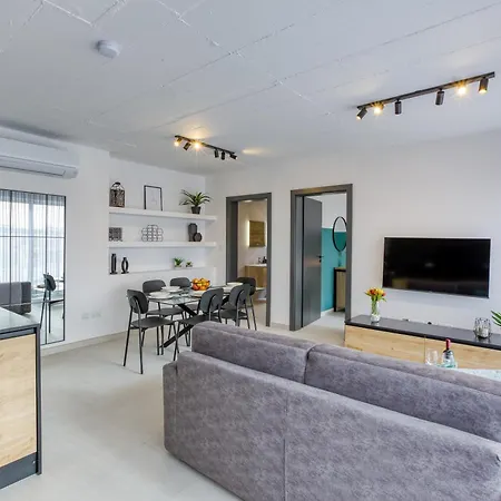 Lägenhet Plan Court Seaside In Qawra By 360 Estates