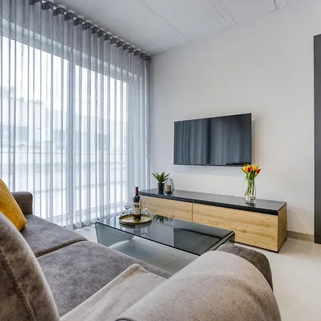 Апартаменты Plan Court Seaside In Qawra By 360 Estates Сент-Полс-Бей