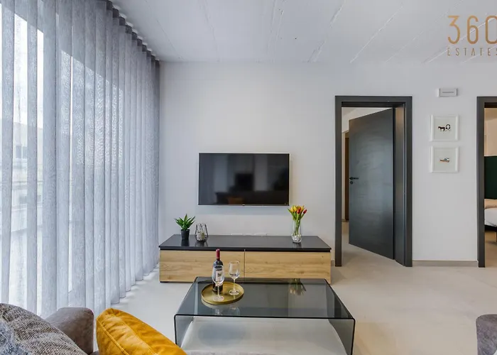 Plan Court Seaside In Qawra By 360 Estates Διαμέρισμα