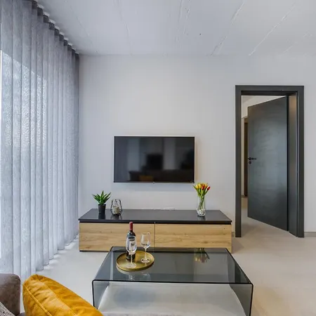 Plan Court Seaside In Qawra By 360 Estates 아파트